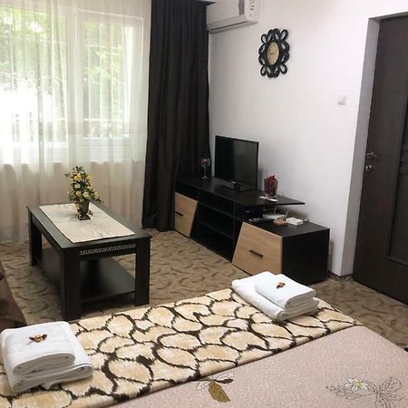 Apartament Ramo Daire Bükreş Dış mekan fotoğraf